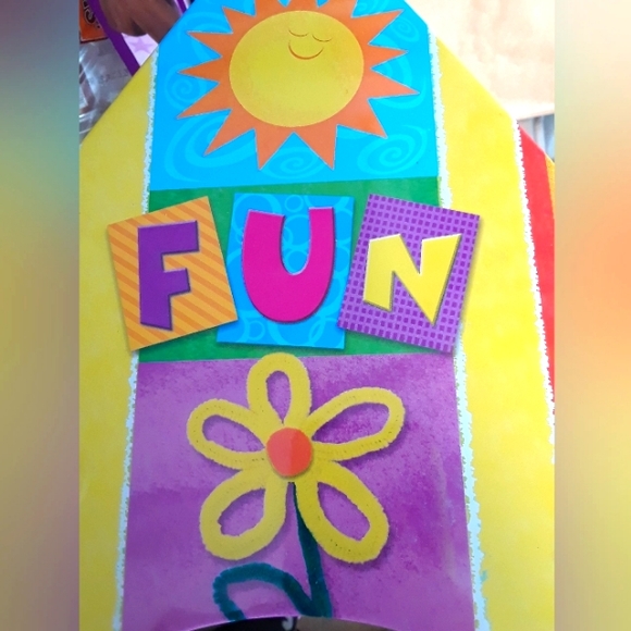 Rose Art Metal Vintage Art Carrier+ Washable Markers+Crayons +Chalk - Picture 9 of 13